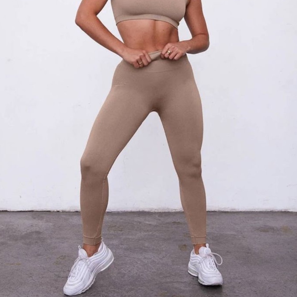 SET Active Sculptflex Leggings | Color - Sand